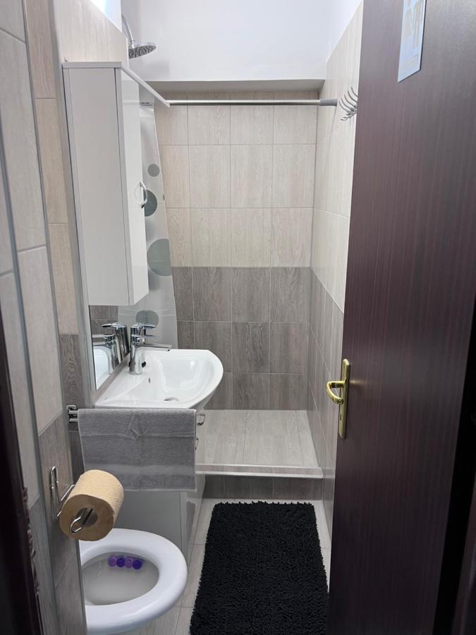 Victoria Apartment Miercurea Ciuc Eksteriør billede